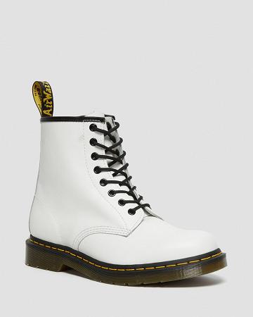 Men's Dr Martens 1460 Smooth Leather Lace Up Boots White | AU 535BEX